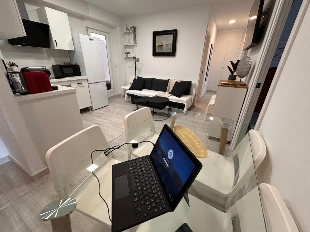 Nuestro Rincon Del Centro Historico Especial Grupos Terraza Parking Gratis 02 Apartman Málaga Kültér fotó