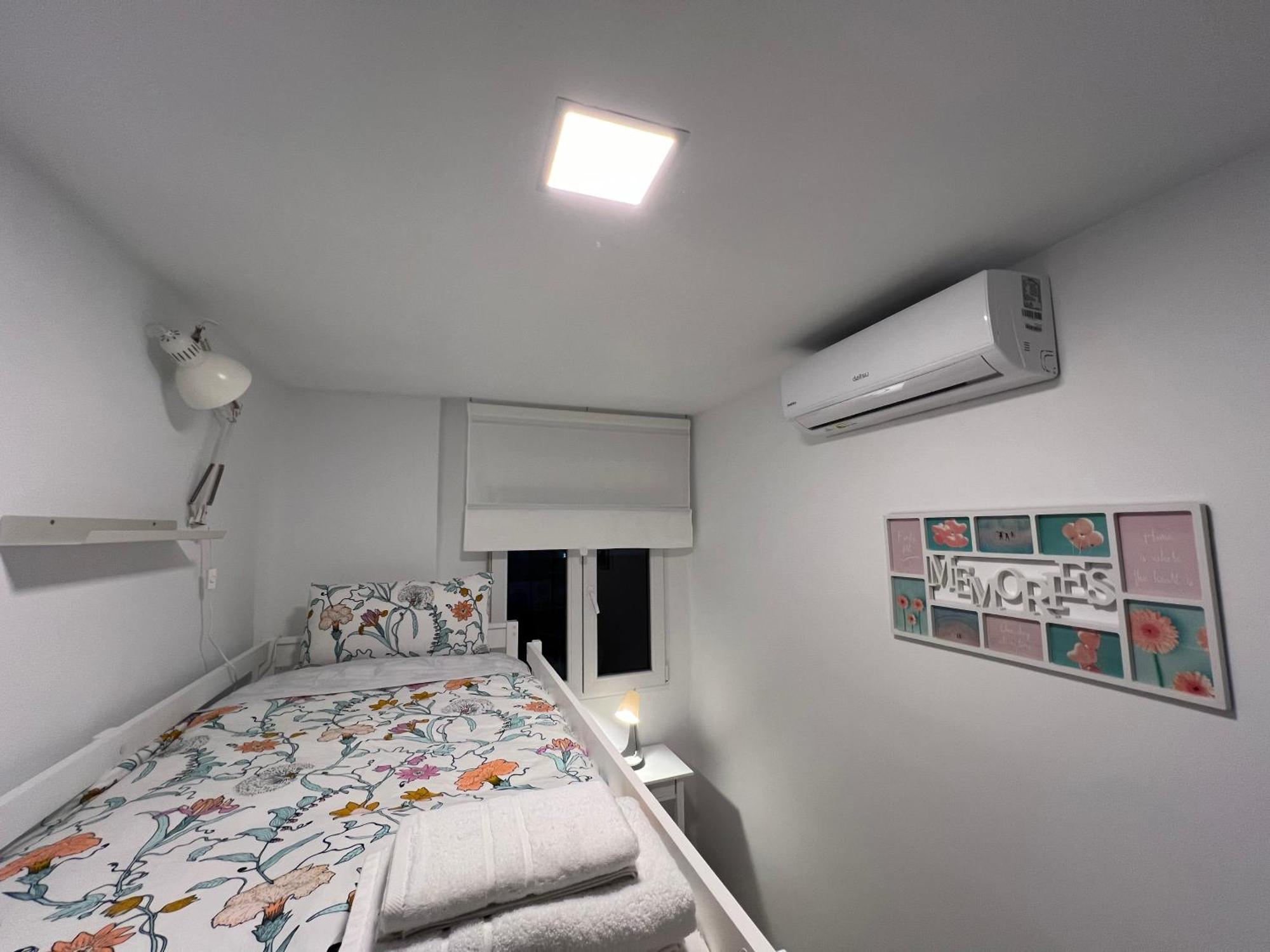 Nuestro Rincon Del Centro Historico Especial Grupos Terraza Parking Gratis 02 Apartman Málaga Kültér fotó